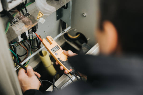 Best 24-Hour Electrician  in Carbondale, IL